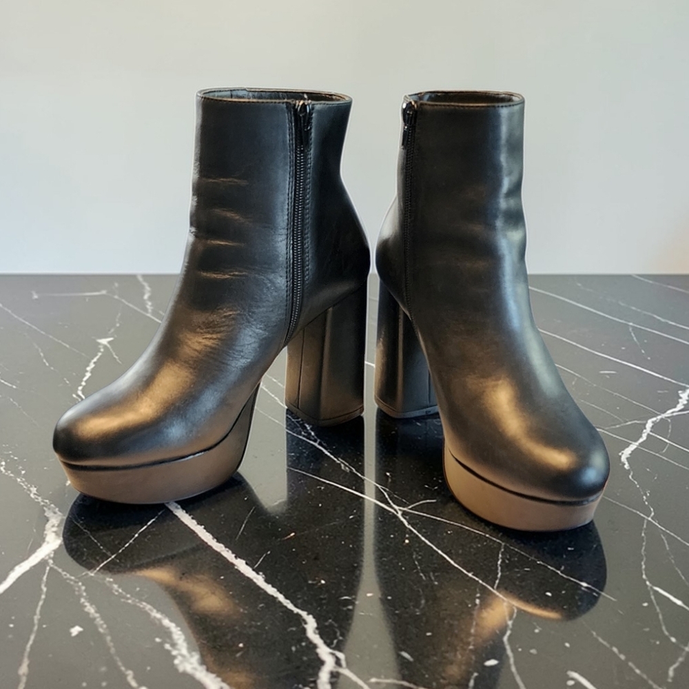 Women Vintage Leather Black Platform Ankle Boots By Steve Madden Size 8M - Picture 6 of 8